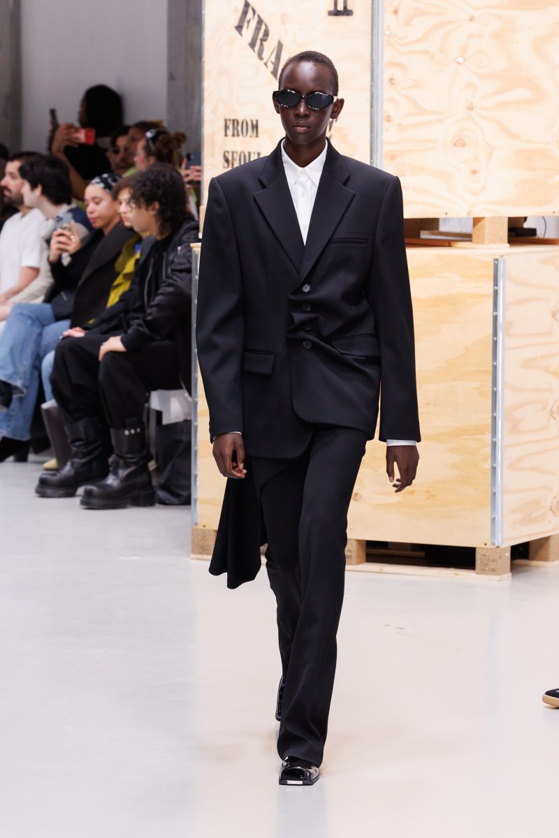 On Our Radar: KIMHĒKIM’s Ten-Year Dissolution On Our Radar: KIMHĒKIM’s Ten-Year Dissolution Vanity Teen 虚荣青年 Lifestyle & new faces magazine