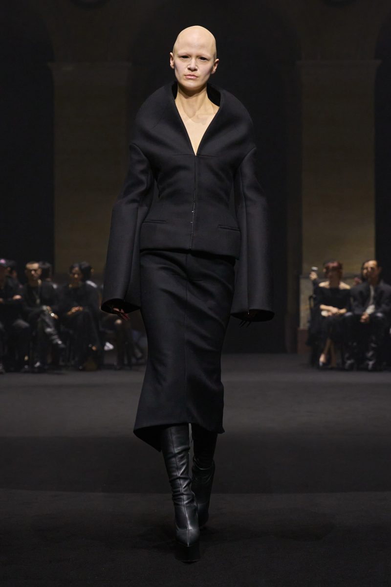 On Our Radar: Matières Fécales’ The One Percent Is a Brutal Study of Power On Our Radar: Matières Fécales’ The One Percent Is a Brutal Study of Power Vanity Teen 虚荣青年 Lifestyle & new faces magazine