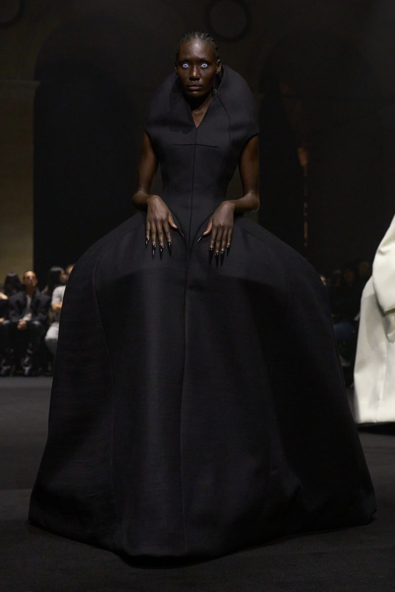 On Our Radar: Matières Fécales’ The One Percent Is a Brutal Study of Power On Our Radar: Matières Fécales’ The One Percent Is a Brutal Study of Power Vanity Teen 虚荣青年 Lifestyle & new faces magazine