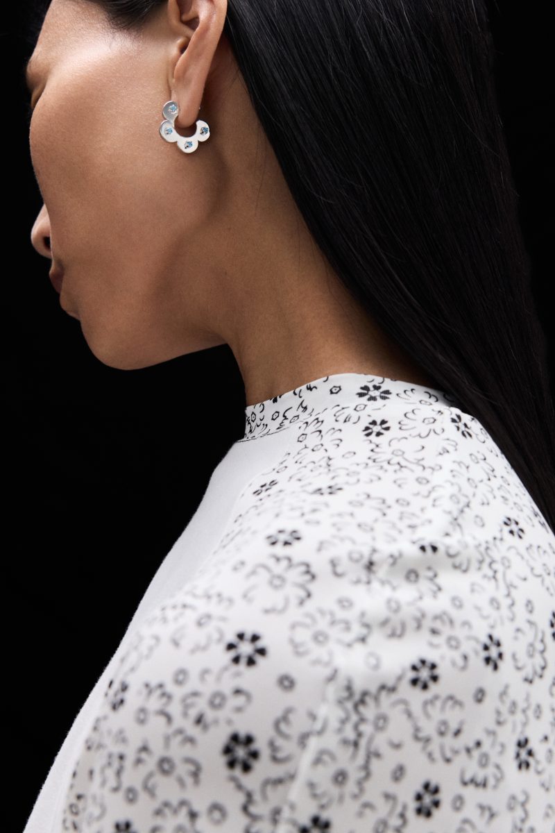 Talismanic Forms and Floral Memory: The Radical Softness of Avgvst × J.Kim Vanity Teen 虚荣青年 Lifestyle & new faces magazine Talismanic Forms and Floral Memory: The Radical Softness of Avgvst × J.Kim Talismanic Forms and Floral Memory: The Radical Softness of Avgvst × J.Kim Vanity Teen 虚荣青年 Lifestyle & new faces magazine