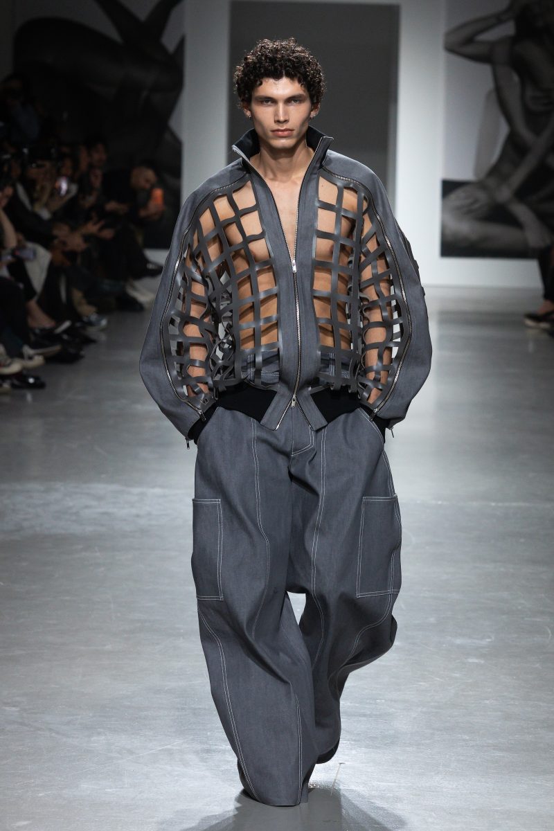 On Our Radar FW26: HAYELI’s MULTIPLE Takes Over Palais de Tokyo On Our Radar FW26: HAYELI’s MULTIPLE Takes Over Palais de Tokyo Vanity Teen 虚荣青年 Lifestyle & new faces magazine