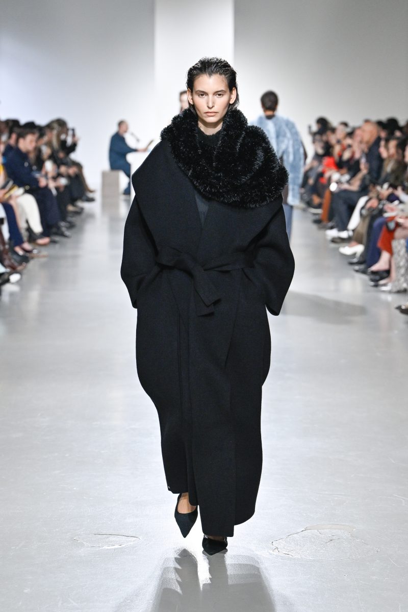 ON OUR RADAR: CFCL FW26 — KNITTING SOCIETY INTO SHAPE ON OUR RADAR: CFCL FW26 — KNITTING SOCIETY INTO SHAPE Vanity Teen 虚荣青年 Lifestyle & new faces magazine