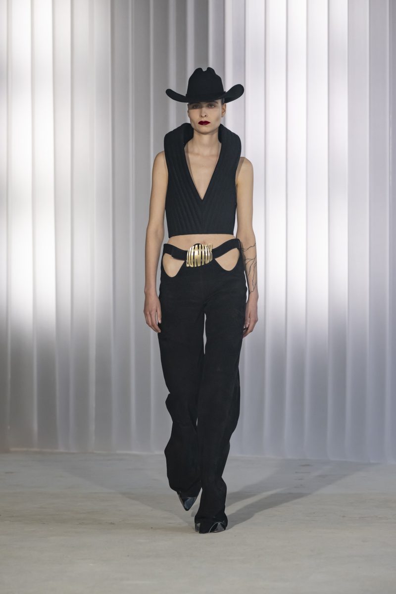 On Our Radar: Jean Paul Gaultier FW26 — Duran Lantink Turns the House Upside Down On Our Radar: Jean Paul Gaultier FW26 — Duran Lantink Turns the House Upside Down Vanity Teen 虚荣青年 Lifestyle & new faces magazine