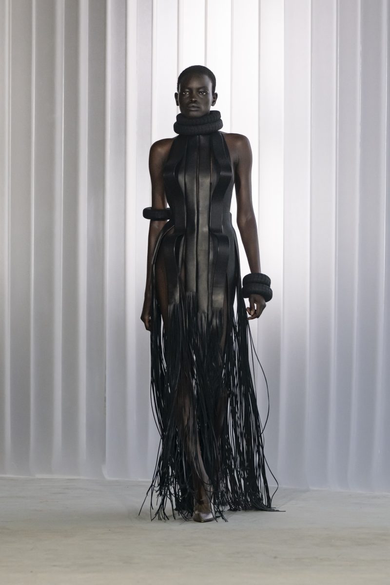 On Our Radar: Jean Paul Gaultier FW26 — Duran Lantink Turns the House Upside Down On Our Radar: Jean Paul Gaultier FW26 — Duran Lantink Turns the House Upside Down Vanity Teen 虚荣青年 Lifestyle & new faces magazine