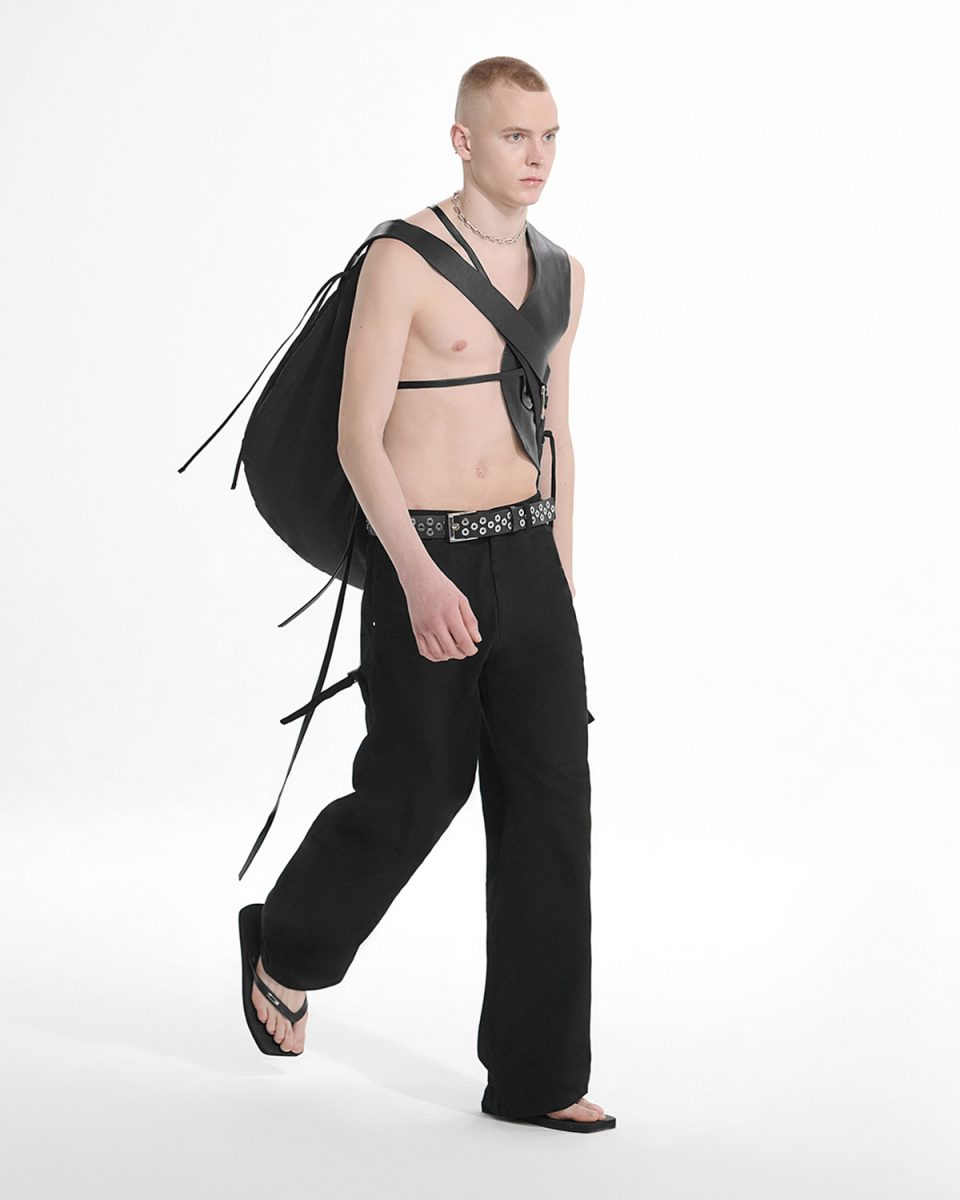 EQUINE: Riding the Edge of Summer with Heliot Emil SS26 EQUINE: Riding the Edge of Summer with Heliot Emil SS26 Vanity Teen 虚荣青年 Lifestyle & new faces magazine