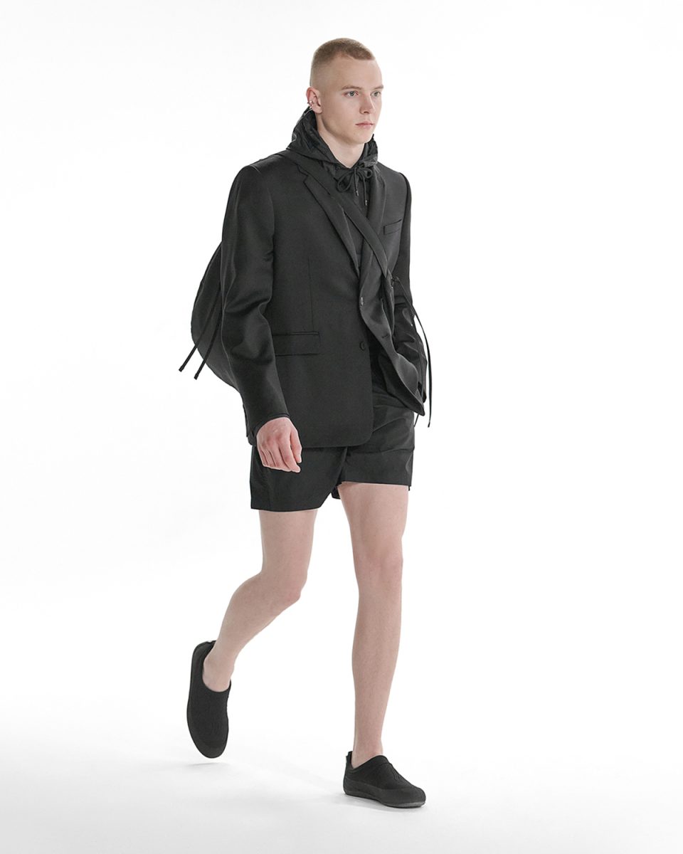 EQUINE: Riding the Edge of Summer with Heliot Emil SS26 EQUINE: Riding the Edge of Summer with Heliot Emil SS26 Vanity Teen 虚荣青年 Lifestyle & new faces magazine