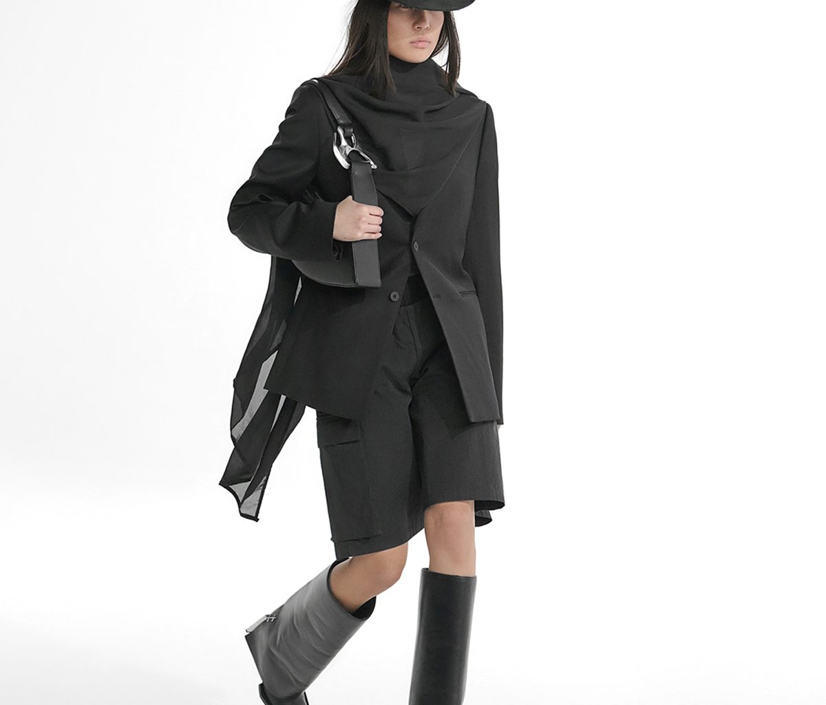 EQUINE: Riding the Edge of Summer with Heliot Emil SS26 EQUINE: Riding the Edge of Summer with Heliot Emil SS26 Vanity Teen 虚荣青年 Lifestyle & new faces magazine