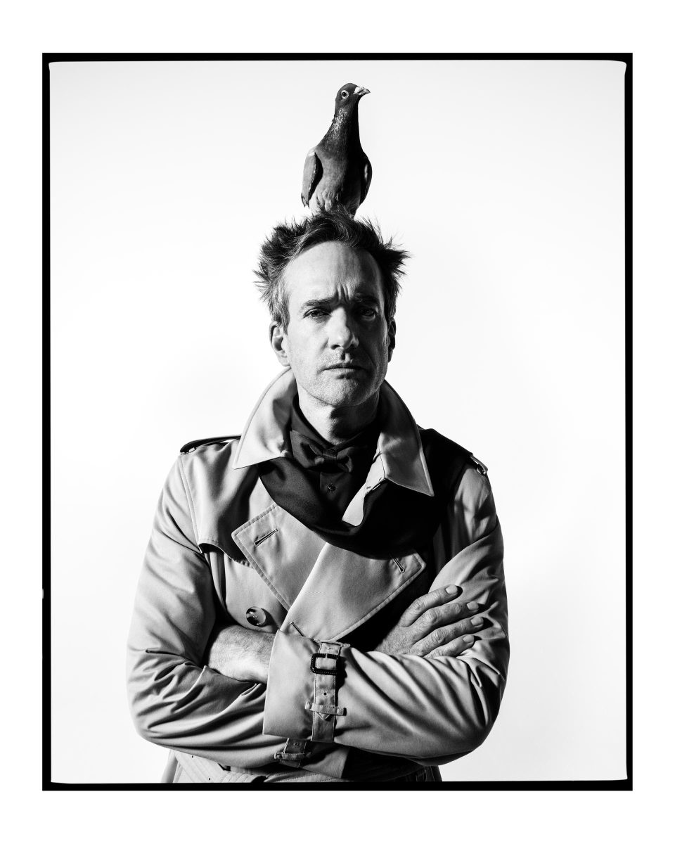 THE TRENCH NEVER LEFT: 170 years in, Burberry doesn’t look back. It sharpens the lens THE TRENCH NEVER LEFT: 170 years in, Burberry doesn’t look back. It sharpens the lens Vanity Teen 虚荣青年 Lifestyle & new faces magazine