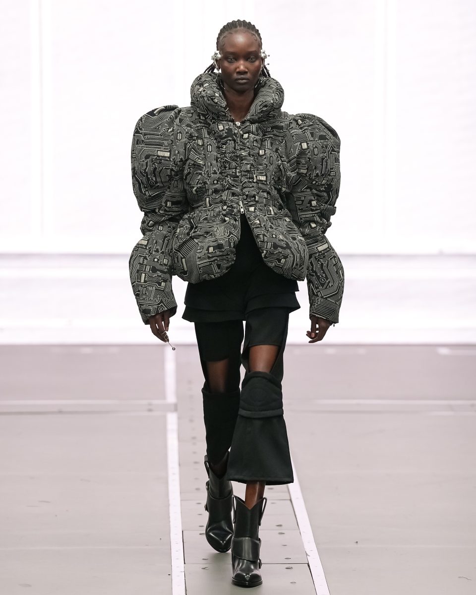 On Our Radar: ANREALAGE FW26 makes invisibility visible On Our Radar: ANREALAGE FW26 makes invisibility visible Vanity Teen 虚荣青年 Lifestyle & new faces magazine