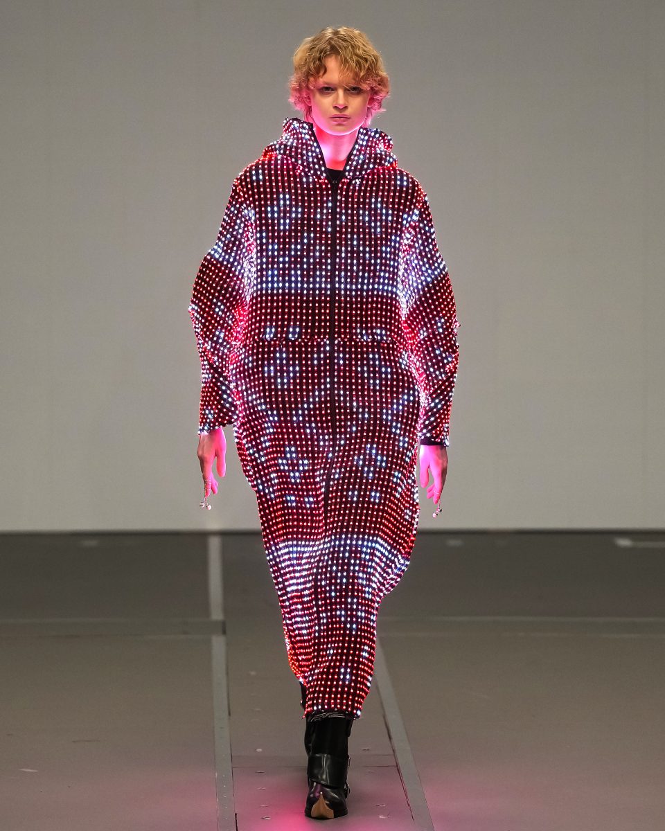 On Our Radar: ANREALAGE FW26 makes invisibility visible On Our Radar: ANREALAGE FW26 makes invisibility visible Vanity Teen 虚荣青年 Lifestyle & new faces magazine