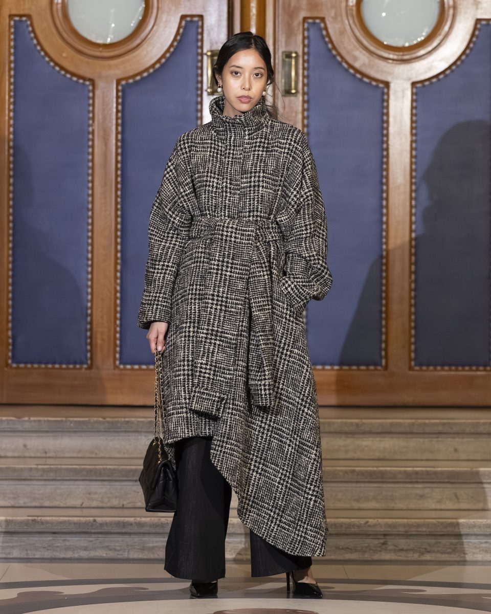 On Our Radar: MOSSI on Trial — Mossi Traoré Turns the Courtroom into a Runway for Paris Fashion Week On Our Radar: MOSSI on Trial — Mossi Traoré Turns the Courtroom into a Runway for Paris Fashion Week Vanity Teen 虚荣青年 Lifestyle & new faces magazine