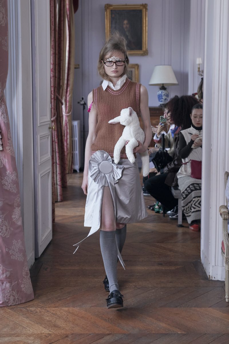 ON OUR RADAR: FLORENTINA LEITNER FW26 — YOU ARE A STAR ON OUR RADAR: FLORENTINA LEITNER FW26 — YOU ARE A STAR Vanity Teen 虚荣青年 Lifestyle & new faces magazine