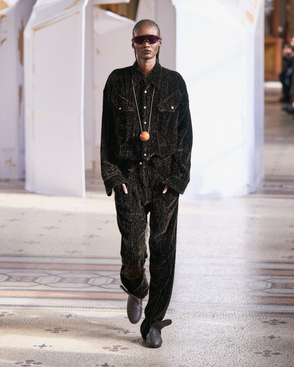 On Our Radar: Kiko Kostadinov Turns the Female Gaze into Utility at Paris Fashion Week FW26 On Our Radar: Kiko Kostadinov Turns the Female Gaze into Utility at Paris Fashion Week FW26 Vanity Teen 虚荣青年 Lifestyle & new faces magazine