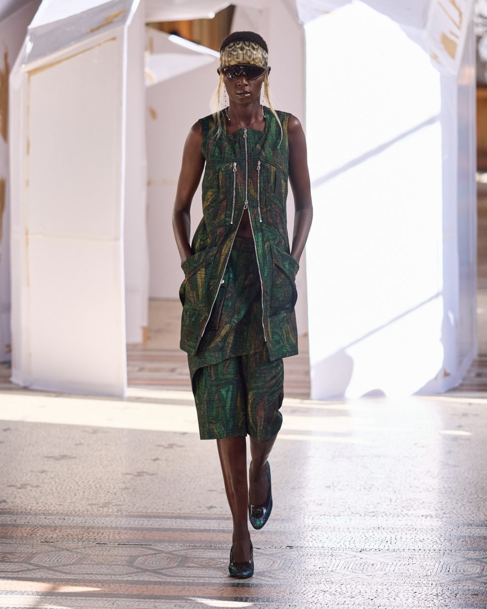 On Our Radar: Kiko Kostadinov Turns the Female Gaze into Utility at Paris Fashion Week FW26 On Our Radar: Kiko Kostadinov Turns the Female Gaze into Utility at Paris Fashion Week FW26 Vanity Teen 虚荣青年 Lifestyle & new faces magazine