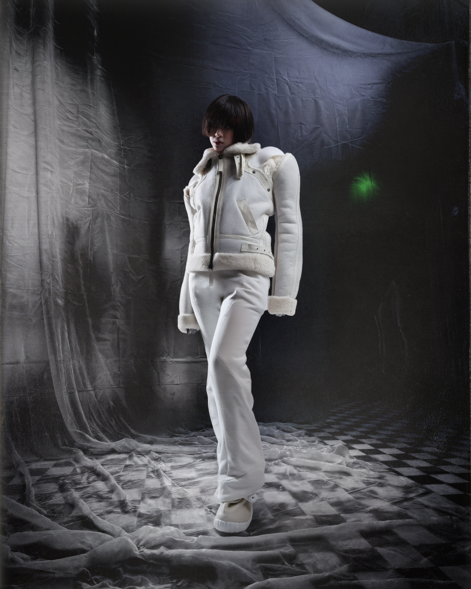 On Our Radar: Victor Clavelly’s “Garage” Rebuilds the Body and Wardrobe On Our Radar: Victor Clavelly’s “Garage” Rebuilds the Body and Wardrobe Vanity Teen 虚荣青年 Lifestyle & new faces magazine