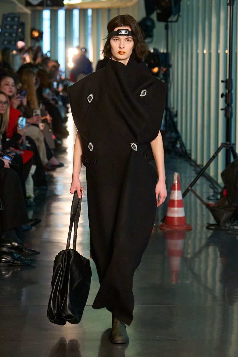 On Our Radar: LITKOVSKA’s “FIREFLY” Shines Through the Darkness of Kyiv On Our Radar: LITKOVSKA’s “FIREFLY” Shines Through the Darkness of Kyiv Vanity Teen 虚荣青年 Lifestyle & new faces magazine