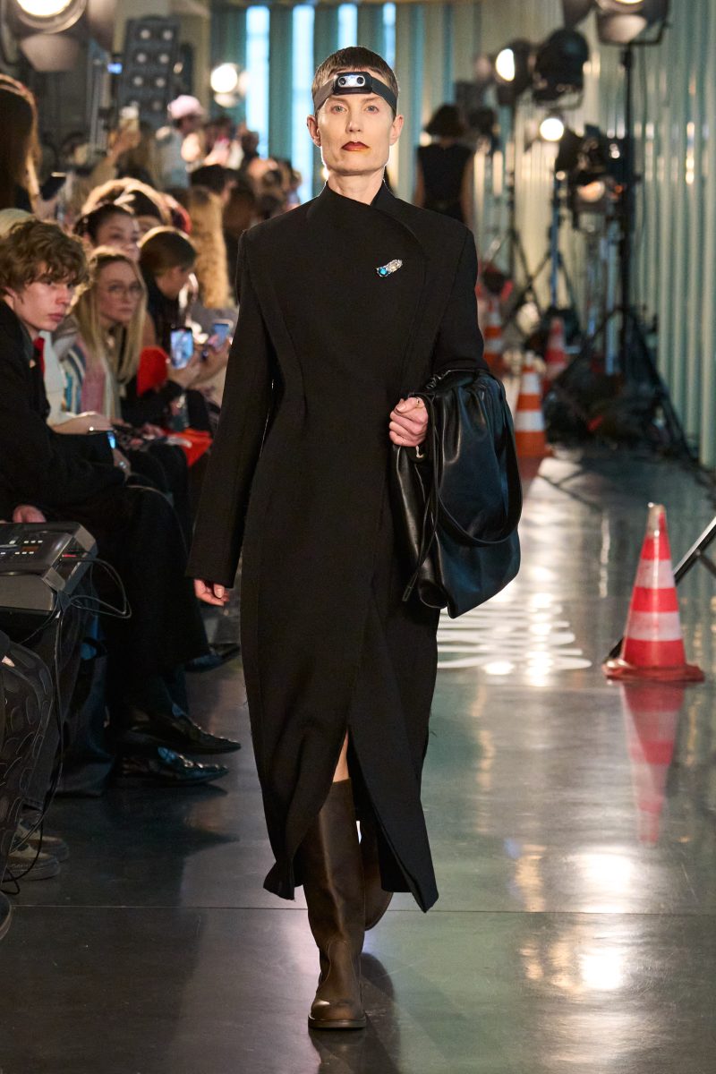 On Our Radar: LITKOVSKA’s “FIREFLY” Shines Through the Darkness of Kyiv On Our Radar: LITKOVSKA’s “FIREFLY” Shines Through the Darkness of Kyiv Vanity Teen 虚荣青年 Lifestyle & new faces magazine