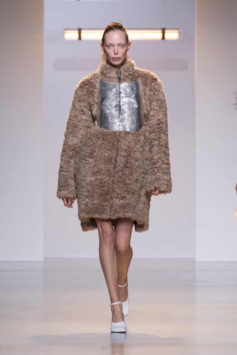 On Our Radar: Niccolò Pasqualetti FW26 — Where Flesh Meets the Sublime Vanity Teen 虚荣青年 Lifestyle & new faces magazine On Our Radar: Niccolò Pasqualetti FW26 — Where Flesh Meets the Sublime On Our Radar: Niccolò Pasqualetti FW26 — Where Flesh Meets the Sublime Vanity Teen 虚荣青年 Lifestyle & new faces magazine