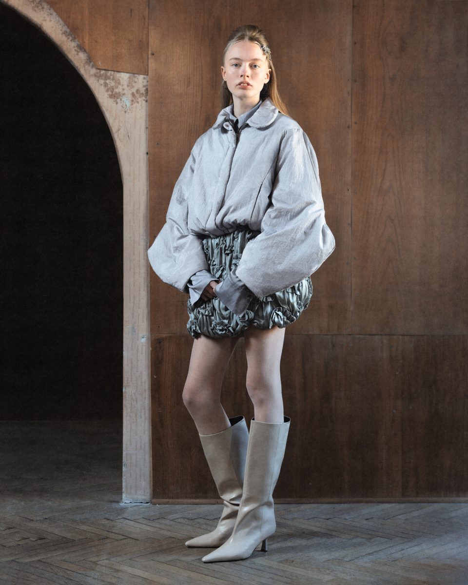 Ride the Wave: HISU PARK FW26 Transforms Life into Motion Ride the Wave: HISU PARK FW26 Transforms Life into Motion Vanity Teen 虚荣青年 Lifestyle & new faces magazine