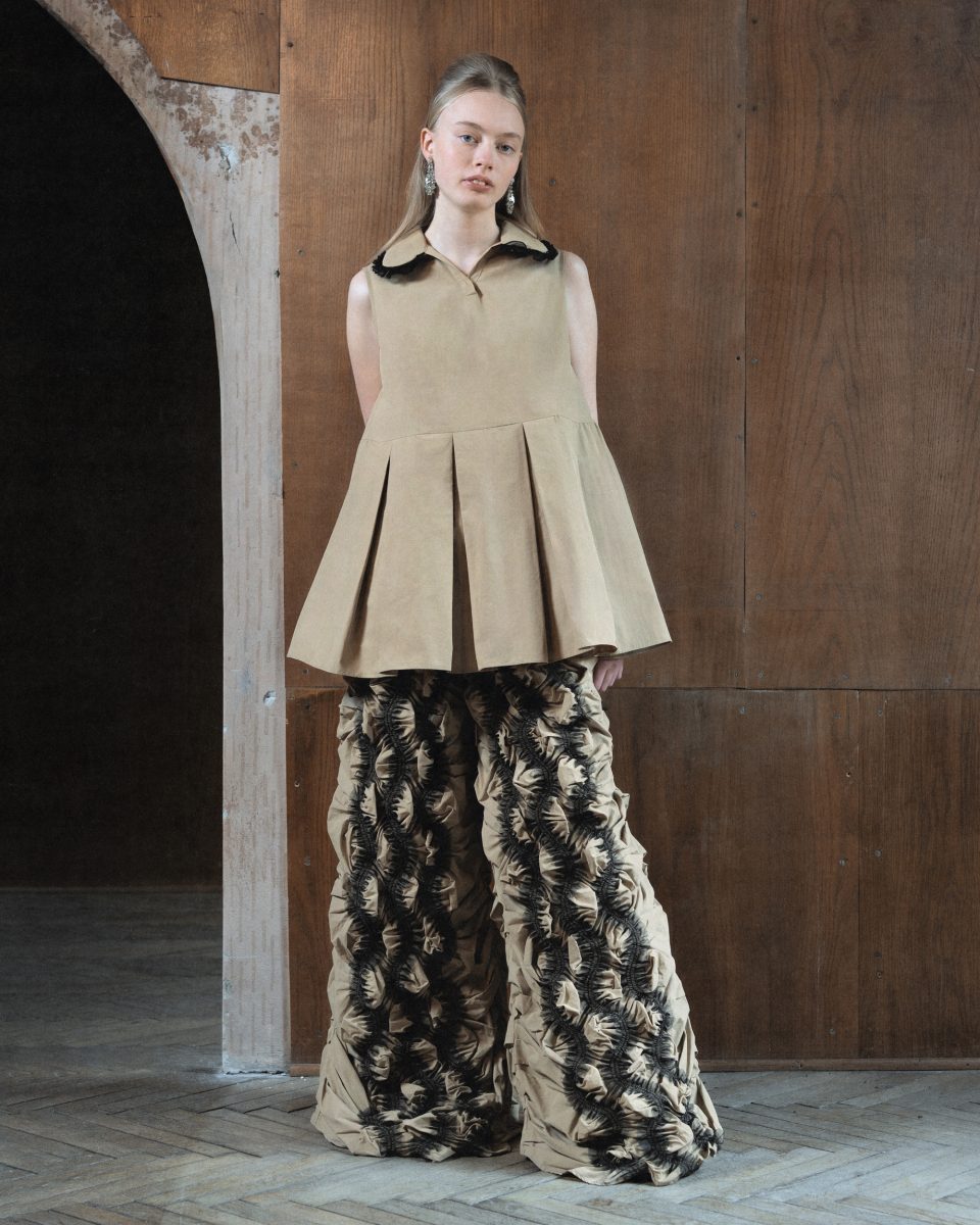 Ride the Wave: HISU PARK FW26 Transforms Life into Motion Ride the Wave: HISU PARK FW26 Transforms Life into Motion Vanity Teen 虚荣青年 Lifestyle & new faces magazine