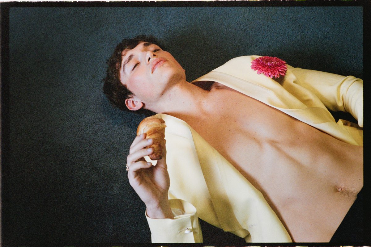 THE PRICE OF BEING SEEN — KIT PRICE IS THE PROM-BOY-STAR OF THE APRIL DIGITAL COVER THE PRICE OF BEING SEEN — KIT PRICE IS THE PROM-BOY-STAR OF THE APRIL DIGITAL COVER Vanity Teen 虚荣青年 Lifestyle & new faces magazine