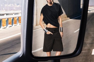 COURRÈGES BENDS THE LINE COURRÈGES BENDS THE LINE Vanity Teen 虚荣青年 Lifestyle & new faces magazine