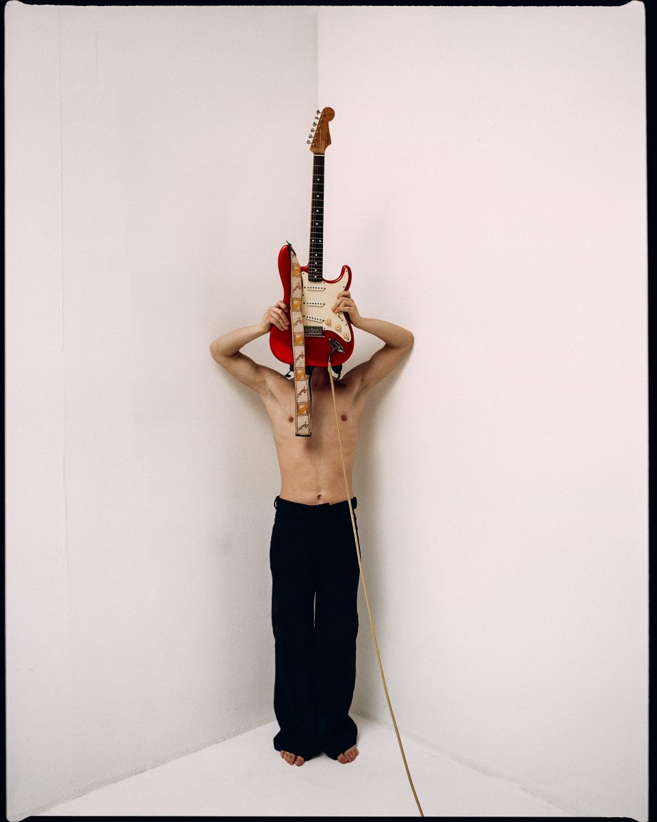 BEYOND THE ROLE: FRANCESCO PELLEGRINO AND THE BEAUTY OF DISAPPEARING INTO DARKNESS BEYOND THE ROLE: FRANCESCO PELLEGRINO AND THE BEAUTY OF DISAPPEARING INTO DARKNESS Vanity Teen 虚荣青年 Lifestyle & new faces magazine