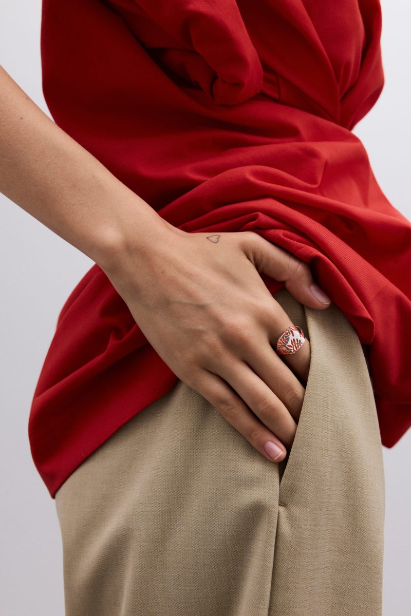 WHEN FLOWERS GROW FROM STONE: AVGVST’S ASTEROID GARDEN BLOOMS AGAINST THE IMPOSSIBLE Vanity Teen 虚荣青年 Lifestyle & new faces magazine WHEN FLOWERS GROW FROM STONE: AVGVST’S ASTEROID GARDEN BLOOMS AGAINST THE IMPOSSIBLE WHEN FLOWERS GROW FROM STONE: AVGVST’S ASTEROID GARDEN BLOOMS AGAINST THE IMPOSSIBLE Vanity Teen 虚荣青年 Lifestyle & new faces magazine