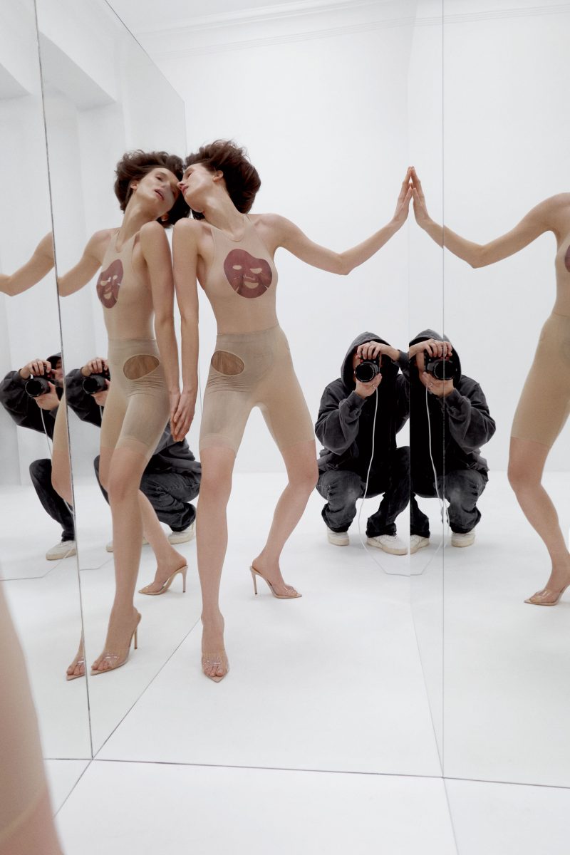 Under the Skin: TTSWTRS SS26 Unveiled Vanity Teen 虚荣青年 Lifestyle & new faces magazine Under the Skin: TTSWTRS SS26 Unveiled Under the Skin: TTSWTRS SS26 Unveiled Vanity Teen 虚荣青年 Lifestyle & new faces magazine