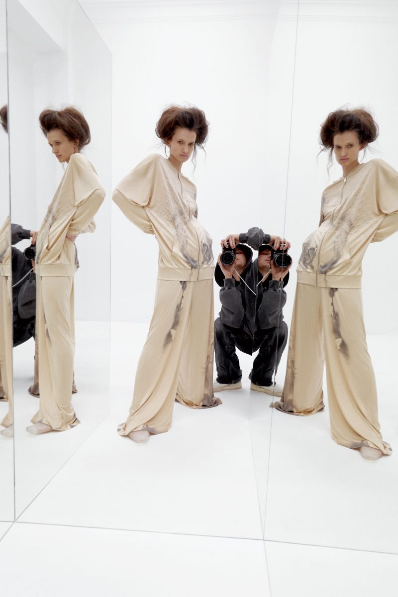 Under the Skin: TTSWTRS SS26 Unveiled Vanity Teen 虚荣青年 Lifestyle & new faces magazine Under the Skin: TTSWTRS SS26 Unveiled Under the Skin: TTSWTRS SS26 Unveiled Vanity Teen 虚荣青年 Lifestyle & new faces magazine