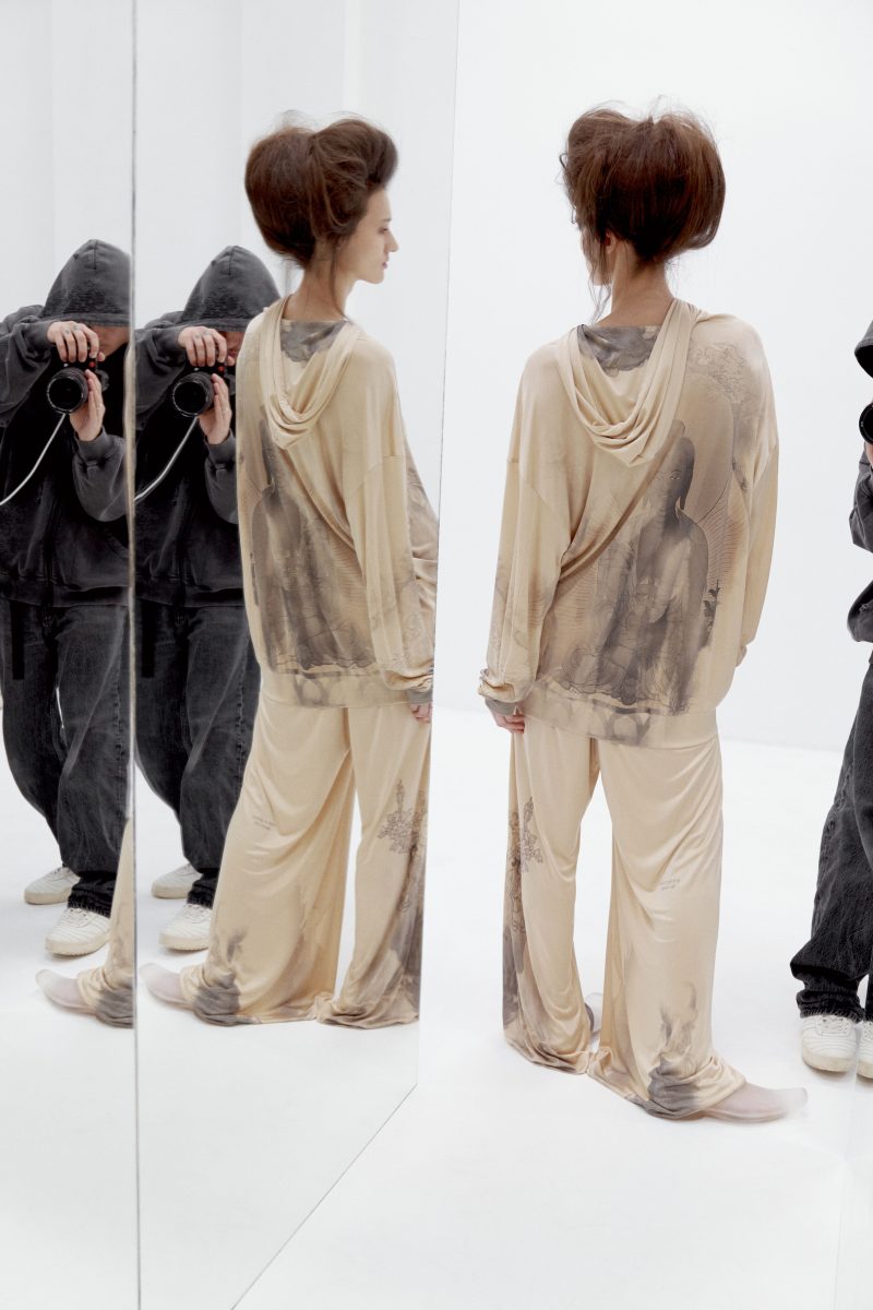 Under the Skin: TTSWTRS SS26 Unveiled Vanity Teen 虚荣青年 Lifestyle & new faces magazine Under the Skin: TTSWTRS SS26 Unveiled Under the Skin: TTSWTRS SS26 Unveiled Vanity Teen 虚荣青年 Lifestyle & new faces magazine