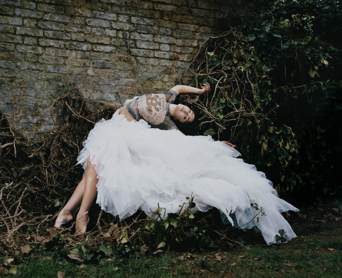 OTTOLINGER’S “GIRLFRIEND” IS NOT A MOOD — IT’S A SURVIVAL STRATEGY OTTOLINGER’S “GIRLFRIEND” IS NOT A MOOD — IT’S A SURVIVAL STRATEGY Vanity Teen 虚荣青年 Lifestyle & new faces magazine