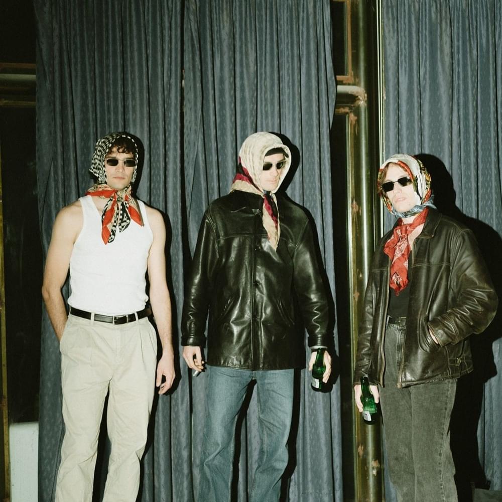 Dov’è Liana Drop “Cip Cip,” a Joyful, Borderless Return to Form Dov’è Liana Drop “Cip Cip,” a Joyful, Borderless Return to Form Vanity Teen 虚荣青年 Lifestyle & new faces magazine