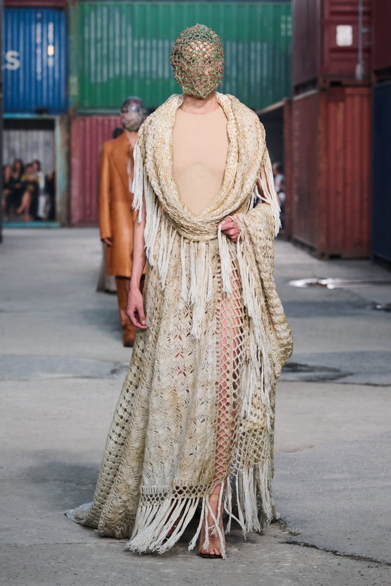 Maison Margiela Folders | Fall Winter 2026 Collection in Shanghai Maison Margiela Folders | Fall Winter 2026 Collection in Shanghai Vanity Teen 虚荣青年 Lifestyle & new faces magazine