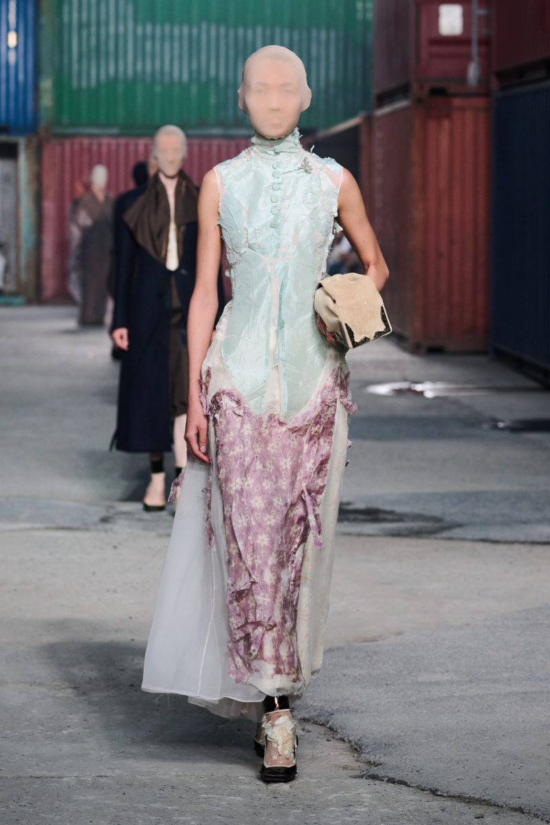 Maison Margiela Folders | Fall Winter 2026 Collection in Shanghai Maison Margiela Folders | Fall Winter 2026 Collection in Shanghai Vanity Teen 虚荣青年 Lifestyle & new faces magazine