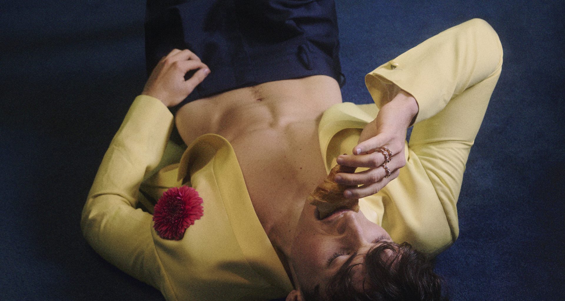 THE PRICE OF BEING SEEN — KIT PRICE IS THE PROM-BOY-STAR OF THE APRIL DIGITAL COVER THE PRICE OF BEING SEEN — KIT PRICE IS THE PROM-BOY-STAR OF THE APRIL DIGITAL COVER Vanity Teen 虚荣青年 Lifestyle & new faces magazine