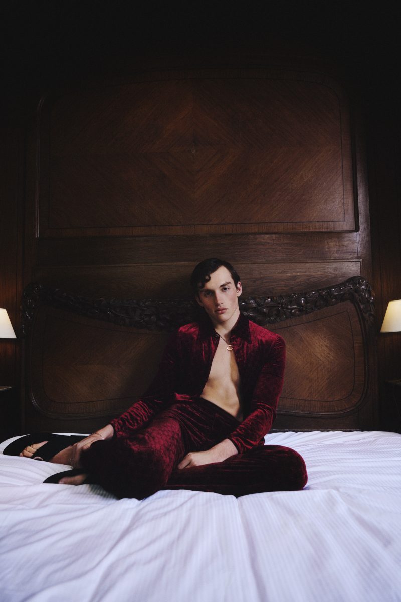 THE PRICE OF BEING SEEN — KIT PRICE IS THE PROM-BOY-STAR OF THE APRIL DIGITAL COVER THE PRICE OF BEING SEEN — KIT PRICE IS THE PROM-BOY-STAR OF THE APRIL DIGITAL COVER Vanity Teen 虚荣青年 Lifestyle & new faces magazine