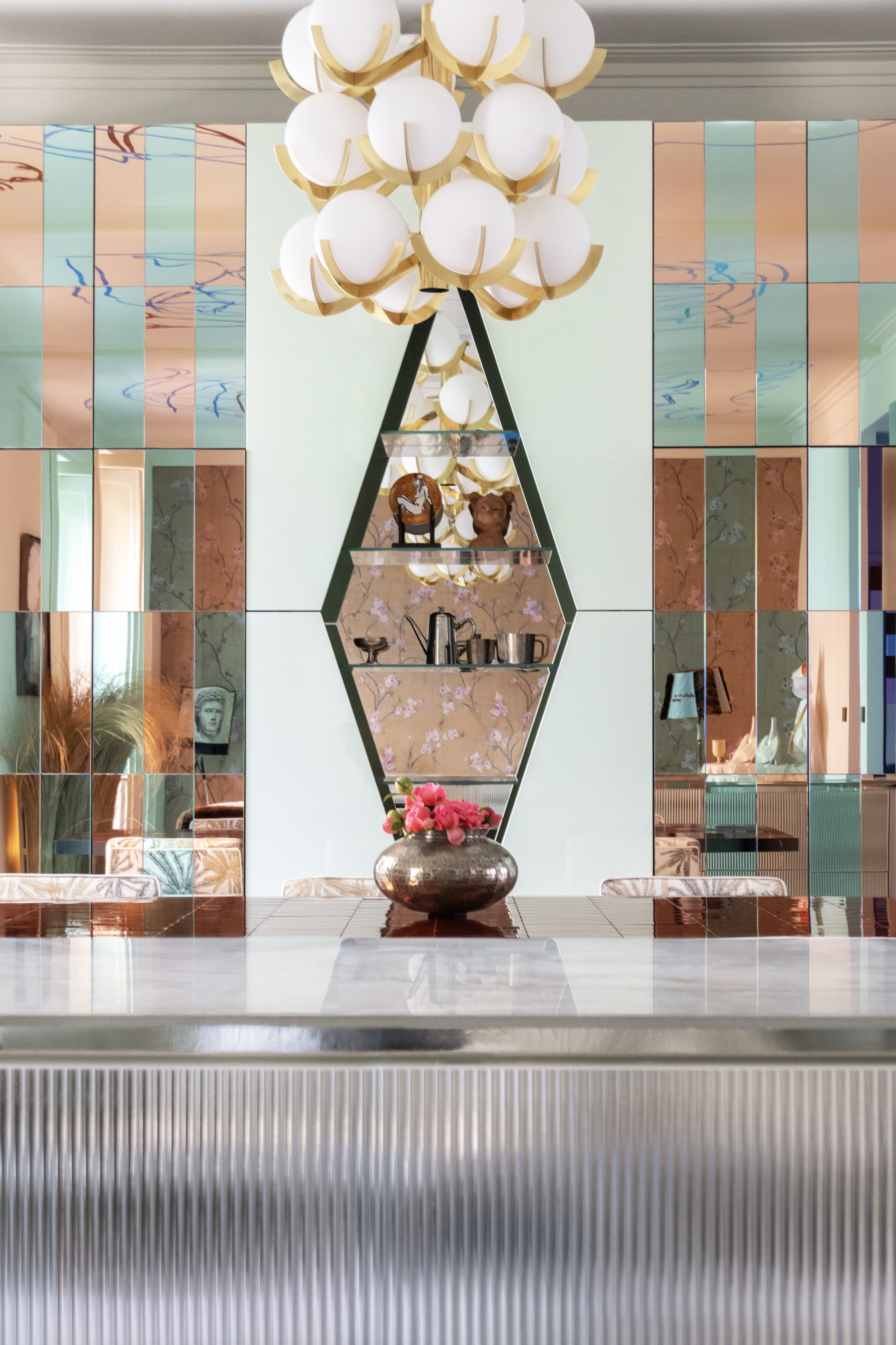 CASAORNELLA TURNS DESIGN INTO A SOCIAL EXPERIENCE CASAORNELLA TURNS DESIGN INTO A SOCIAL EXPERIENCE Vanity Teen 虚荣青年