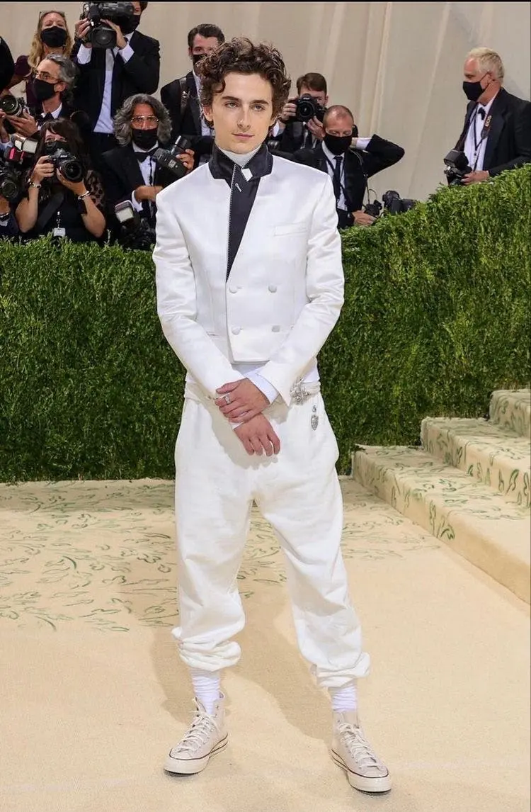 Met Gala 2026: “Fashion Is Art”, Theme, Designers to Watch and the polemics Met Gala 2026: “Fashion Is Art”, Theme, Designers to Watch and the polemics Vanity Teen 虚荣青年 Lifestyle & new faces magazine