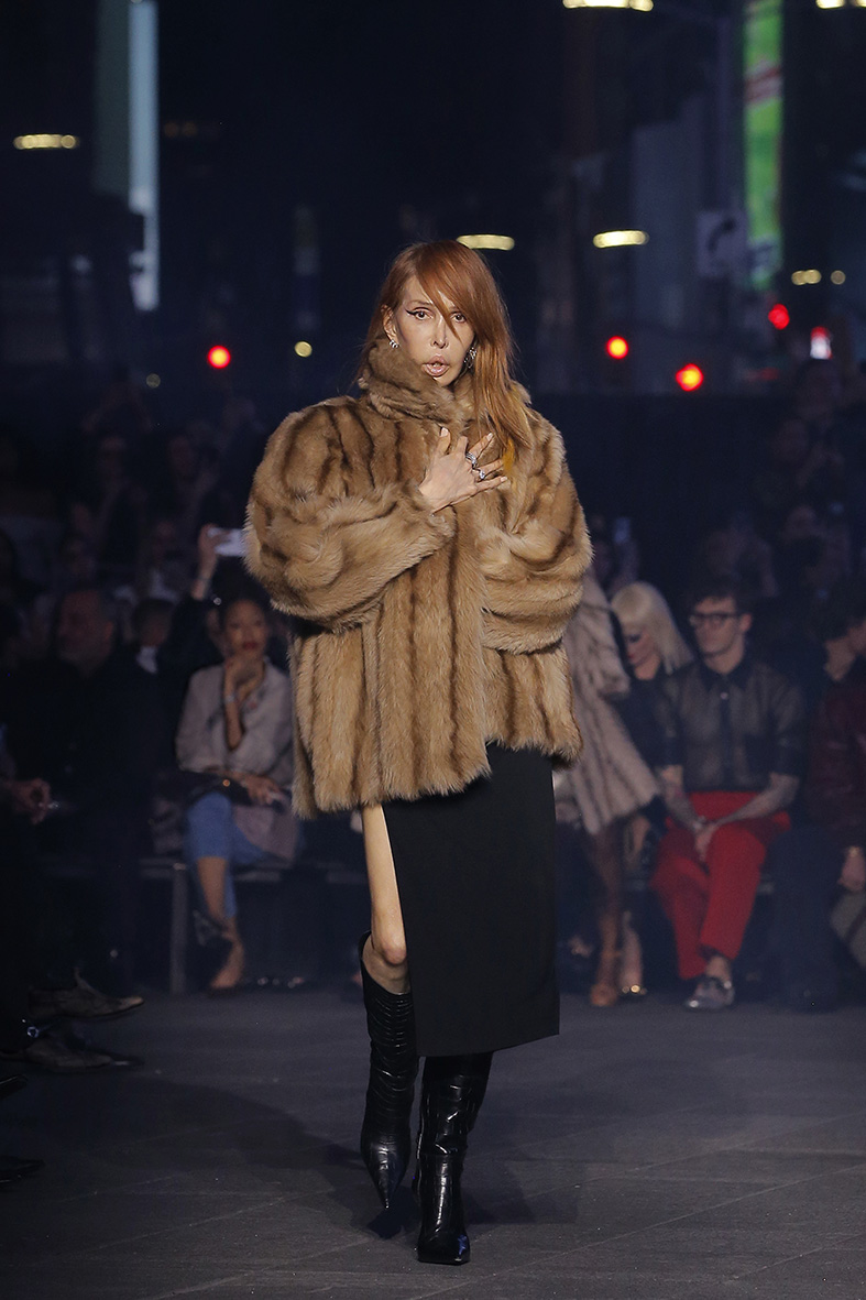 Gucci core for the Cruise 2027 goes to New York: a return to a glorious era Vanity Teen 虚荣青年 Lifestyle & new faces magazine Gucci core for the Cruise 2027 goes to New York: a return to a glorious era Gucci core for the Cruise 2027 goes to New York: a return to a glorious era Vanity Teen 虚荣青年 Lifestyle & new faces magazine