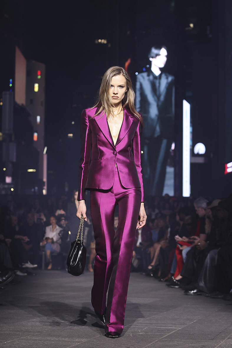 Gucci core for the Cruise 2027 goes to New York: a return to a glorious era Vanity Teen 虚荣青年 Lifestyle & new faces magazine Gucci core for the Cruise 2027 goes to New York: a return to a glorious era Gucci core for the Cruise 2027 goes to New York: a return to a glorious era Vanity Teen 虚荣青年 Lifestyle & new faces magazine