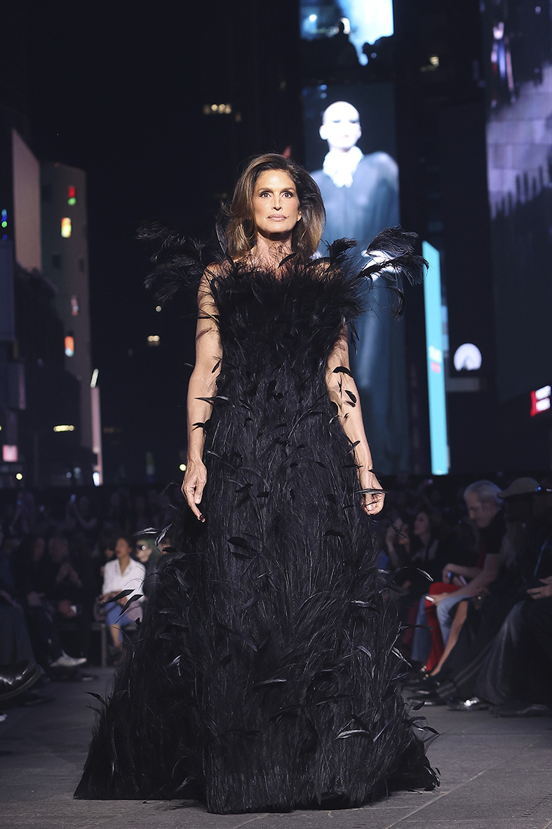 Gucci core for the Cruise 2027 goes to New York: a return to a glorious era Vanity Teen 虚荣青年 Lifestyle & new faces magazine Gucci core for the Cruise 2027 goes to New York: a return to a glorious era Gucci core for the Cruise 2027 goes to New York: a return to a glorious era Vanity Teen 虚荣青年 Lifestyle & new faces magazine