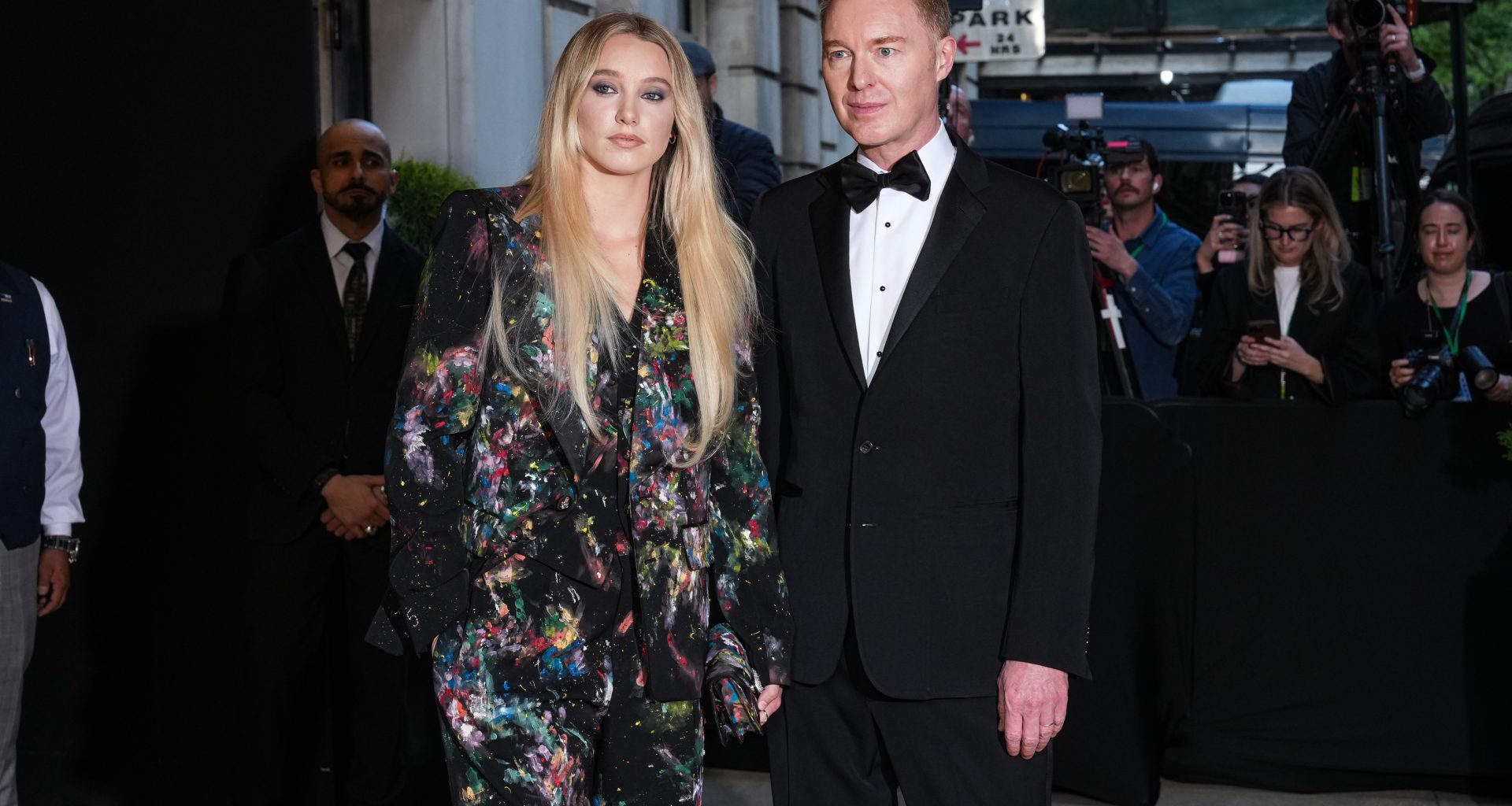 Paige Bueckers at the Met Gala 2026: Why Athletes Are Fashion’s Most Powerful New Icons Paige Bueckers at the Met Gala 2026: Why Athletes Are Fashion’s Most Powerful New Icons Vanity Teen 虚荣青年 Lifestyle & new faces magazine