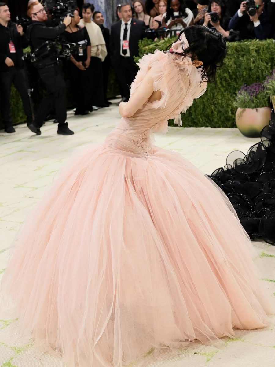 Why Sarah Paulson’s Matières Fécales Look Actually Nailed the Met Gala Theme Why Sarah Paulson’s Matières Fécales Look Actually Nailed the Met Gala Theme Vanity Teen 虚荣青年 Lifestyle & new faces magazine