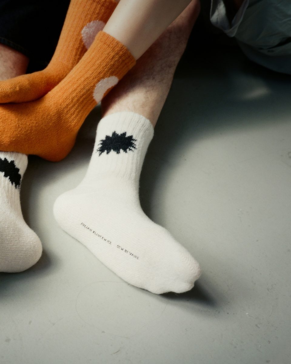Worn to Live: OTW by Vans and Julian Klincewicz Turn Imperfection into Art Vanity Teen 虚荣青年 Lifestyle & new faces magazine Worn to Live: OTW by Vans and Julian Klincewicz Turn Imperfection into Art Worn to Live: OTW by Vans and Julian Klincewicz Turn Imperfection into Art Vanity Teen 虚荣青年 Lifestyle & new faces magazine
