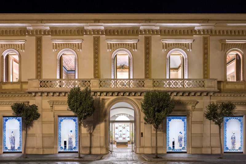 Nugnes 1920 x Dolce&Gabbana Turn Trani Into a Mediterranean Dreamscape Nugnes 1920 x Dolce&Gabbana Turn Trani Into a Mediterranean Dreamscape Vanity Teen 虚荣青年