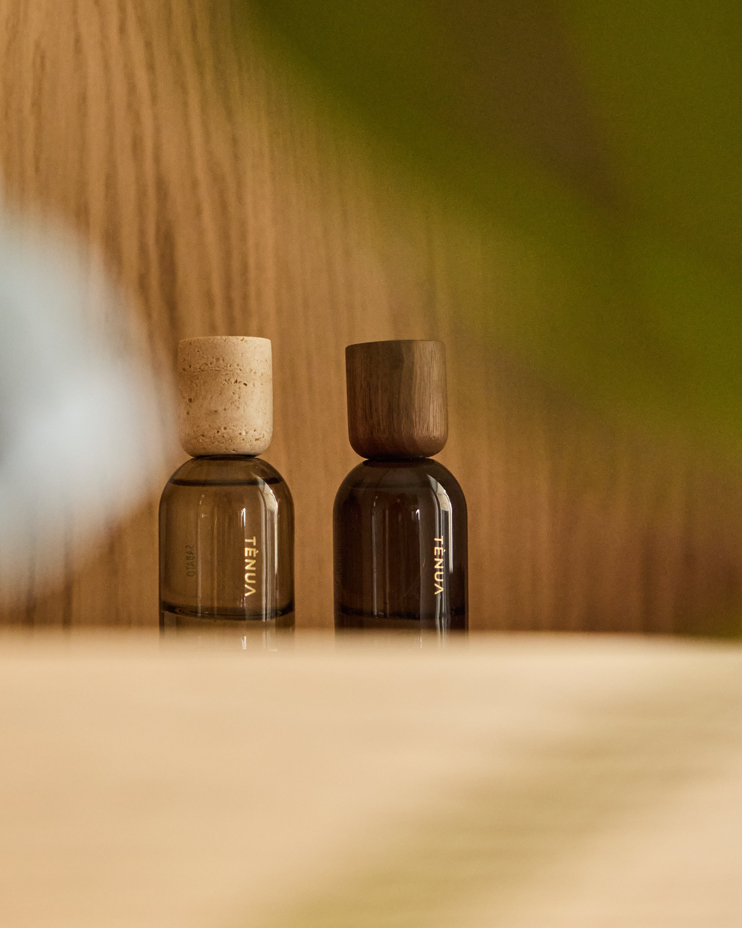 TÈNUA and the Architecture of Scent TÈNUA and the Architecture of Scent Vanity Teen 虚荣青年