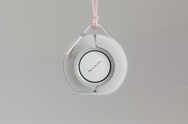 Techwear Soundscapes: Devialet Reimagines the Devialet Mania for the Contemporary Explorer Techwear Soundscapes: Devialet Reimagines the Devialet Mania for the Contemporary Explorer Vanity Teen 虚荣青年