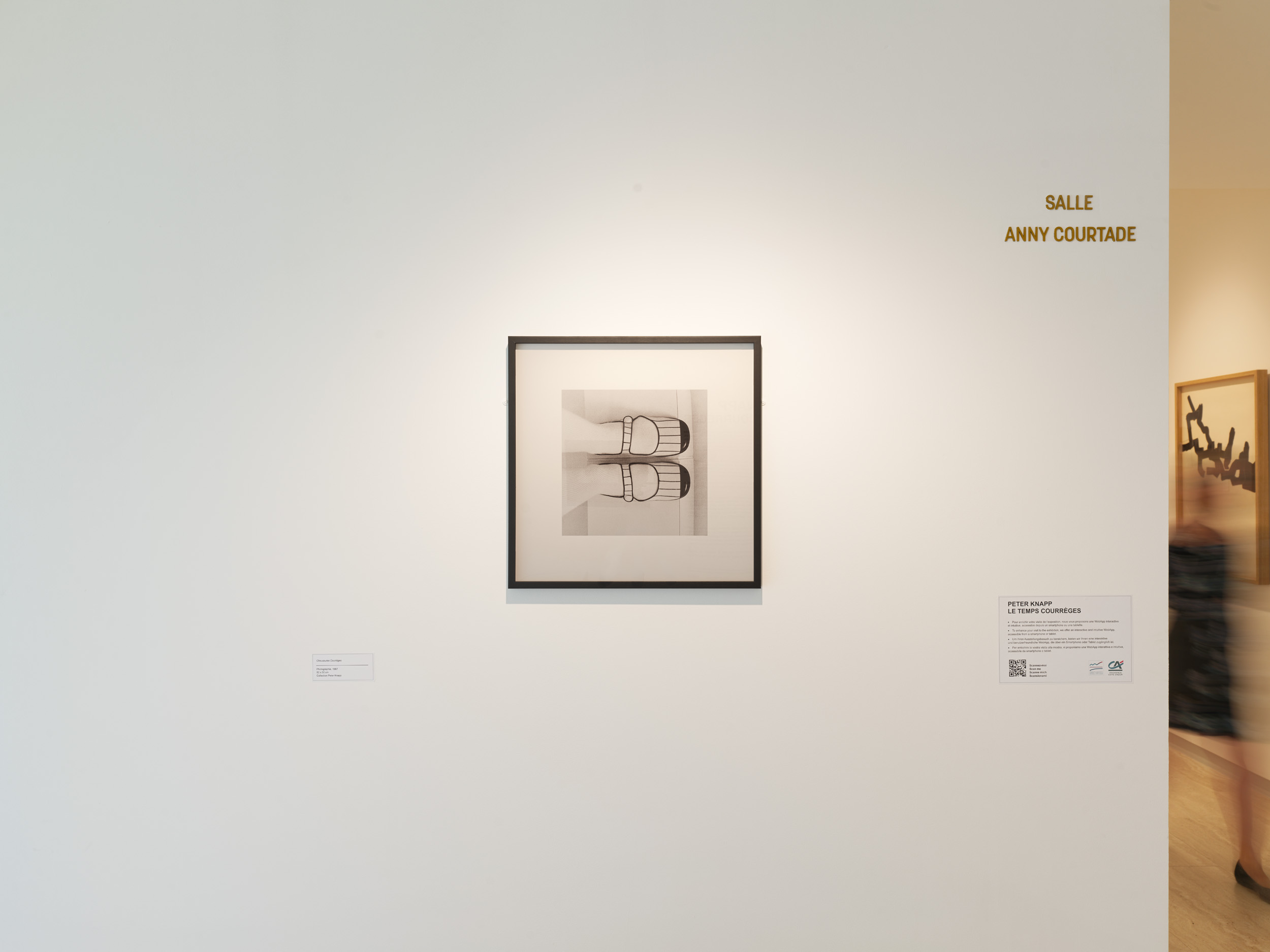 THE DAY FASHION LEARNED TO FLOAT - PETER KNAPP: LE TEMPS COURRÈGES THE DAY FASHION LEARNED TO FLOAT - PETER KNAPP: LE TEMPS COURRÈGES Vanity Teen 虚荣青年
