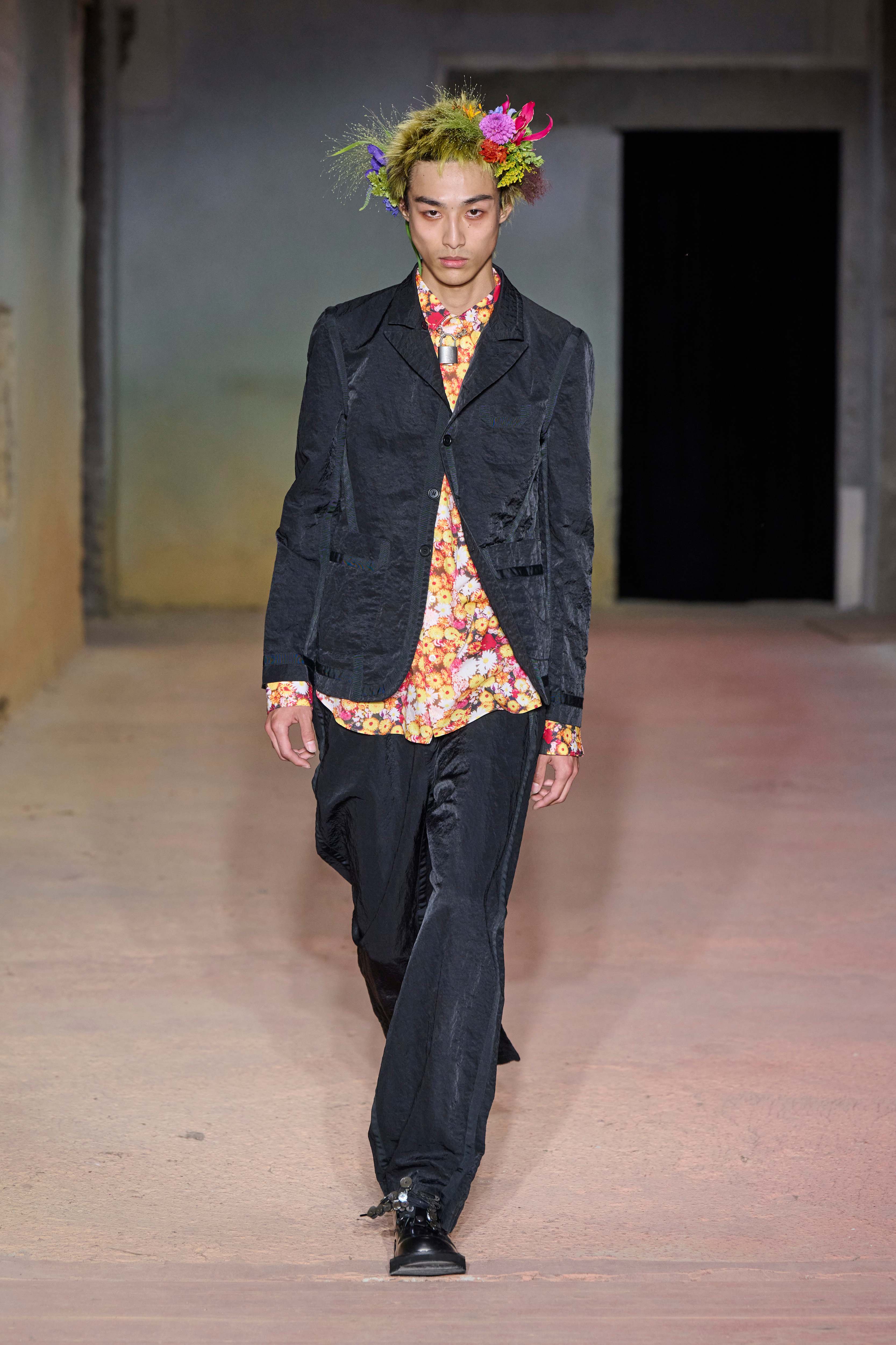 DSM Kei Ninomiya Brings punk to Pitti Uomo 110 for Spring Summer 2027 Vanity Teen 虚荣青年 DSM Kei Ninomiya Brings punk to Pitti Uomo 110 for Spring Summer 2027 DSM Kei Ninomiya Brings punk to Pitti Uomo 110 for Spring Summer 2027 Vanity Teen 虚荣青年